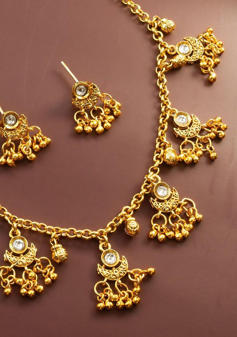 Kundan Studded Jewellery Set