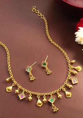Kundan Studded Jewellery Set