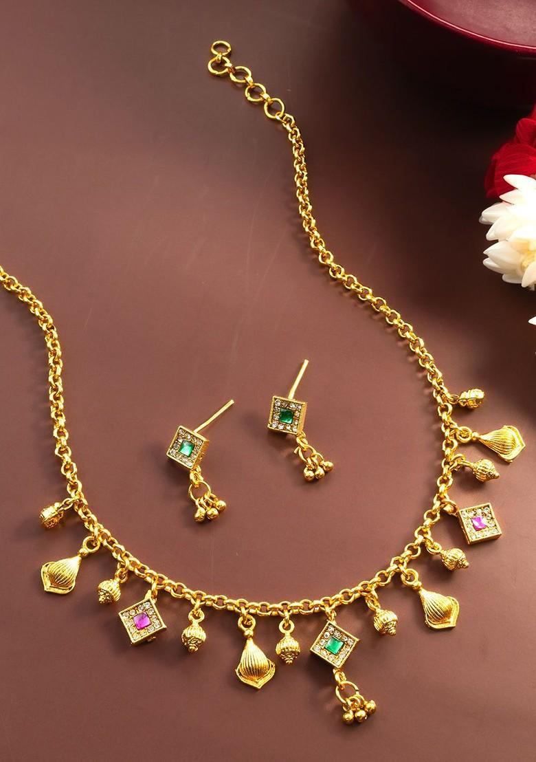 Kundan Studded Jewellery Set