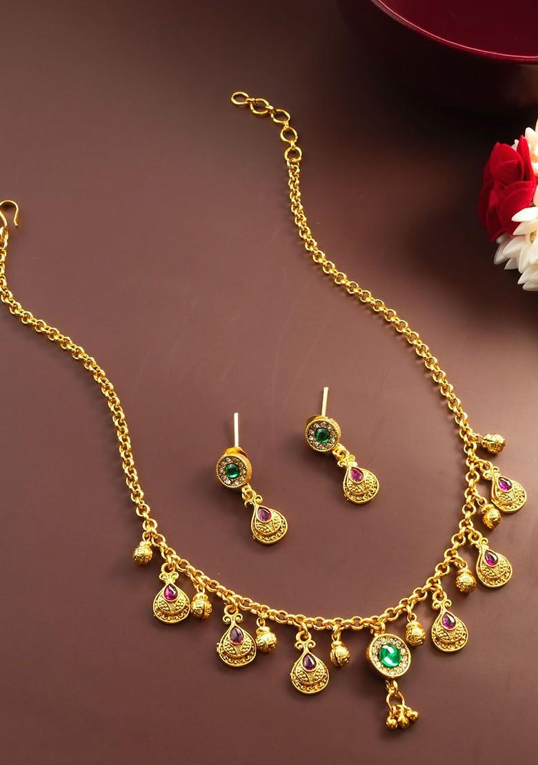 Kundan Studded Jewellery Set