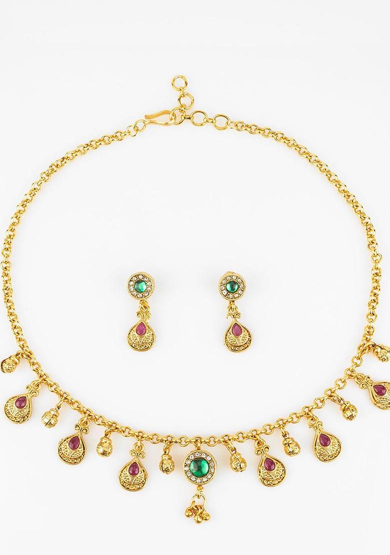 Kundan Studded Jewellery Set