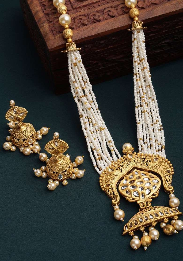 Gold Plated And White Kundan And Pearl Beaded Jewellery Set - Indya