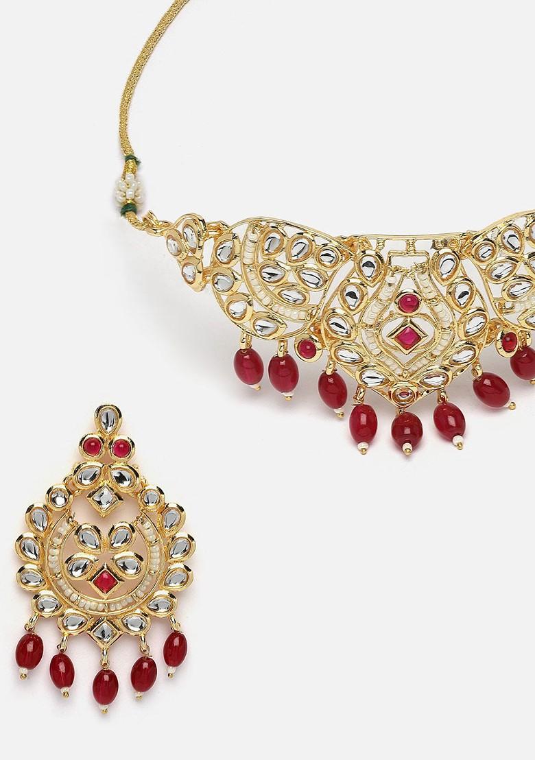 Gold Plated Kundan Stone Studded Choker Jewellery Set