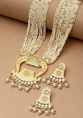 Gold Plated Stone Studded And Pearl Beaded Jewellery Set