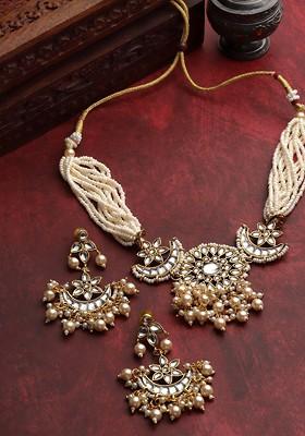 Gold Plated Stones And Beads Studded 2 In 1 Reversible Jewellery Set