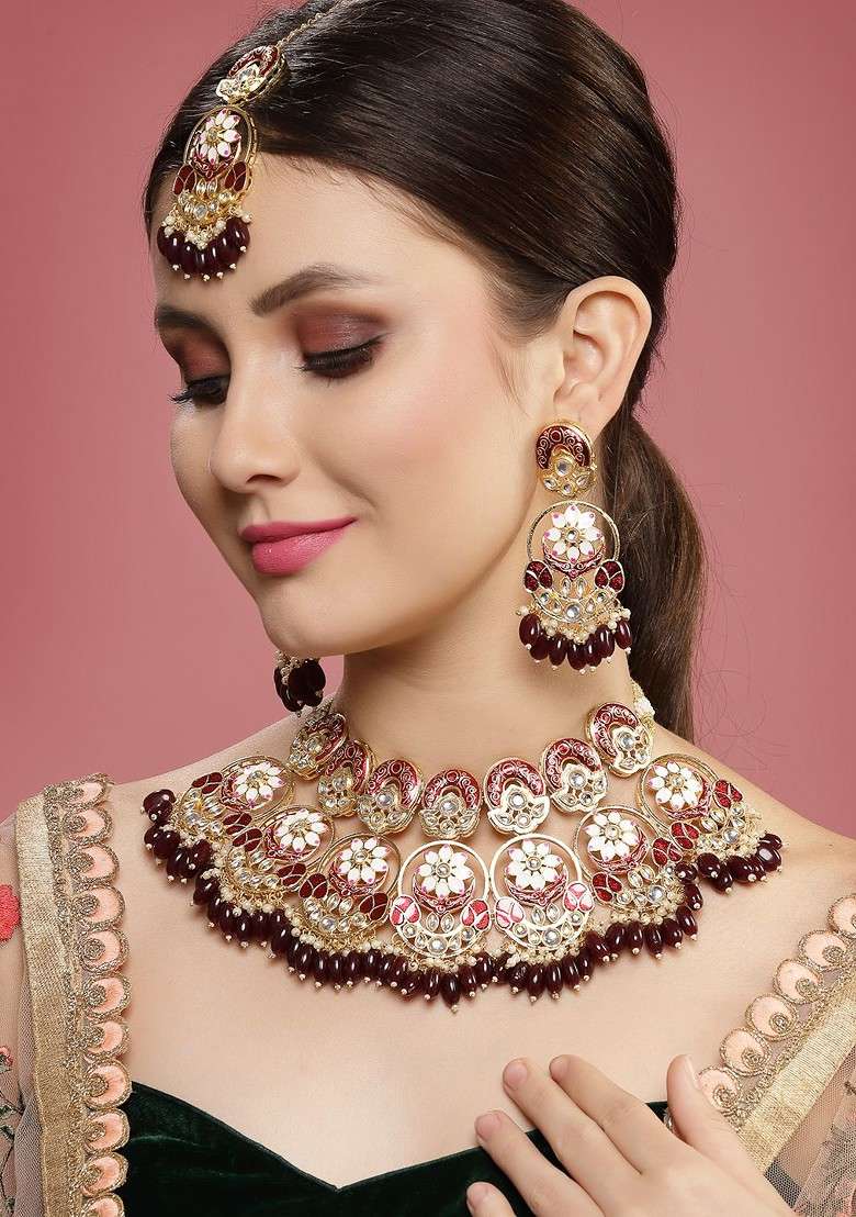 Gold Plated Kundan Studded And Beaded Necklace And Earrings With Maang Tika - Indya