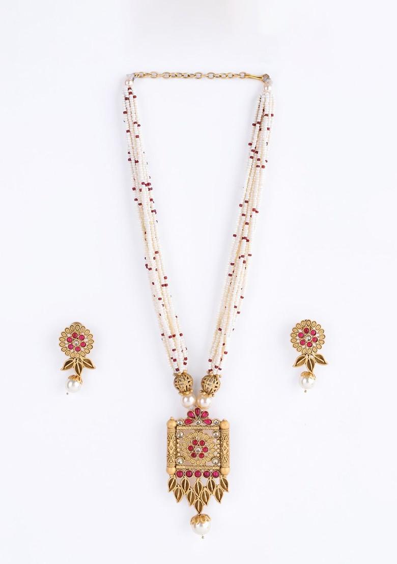 Gold Plated Beaded And Stone Studded Floral Jewellery Set
