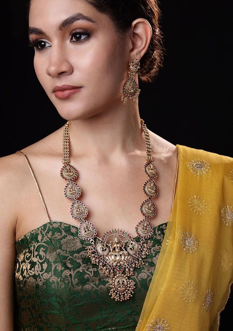 Gold Plated Stones Studded And Beaded Jewellery Set