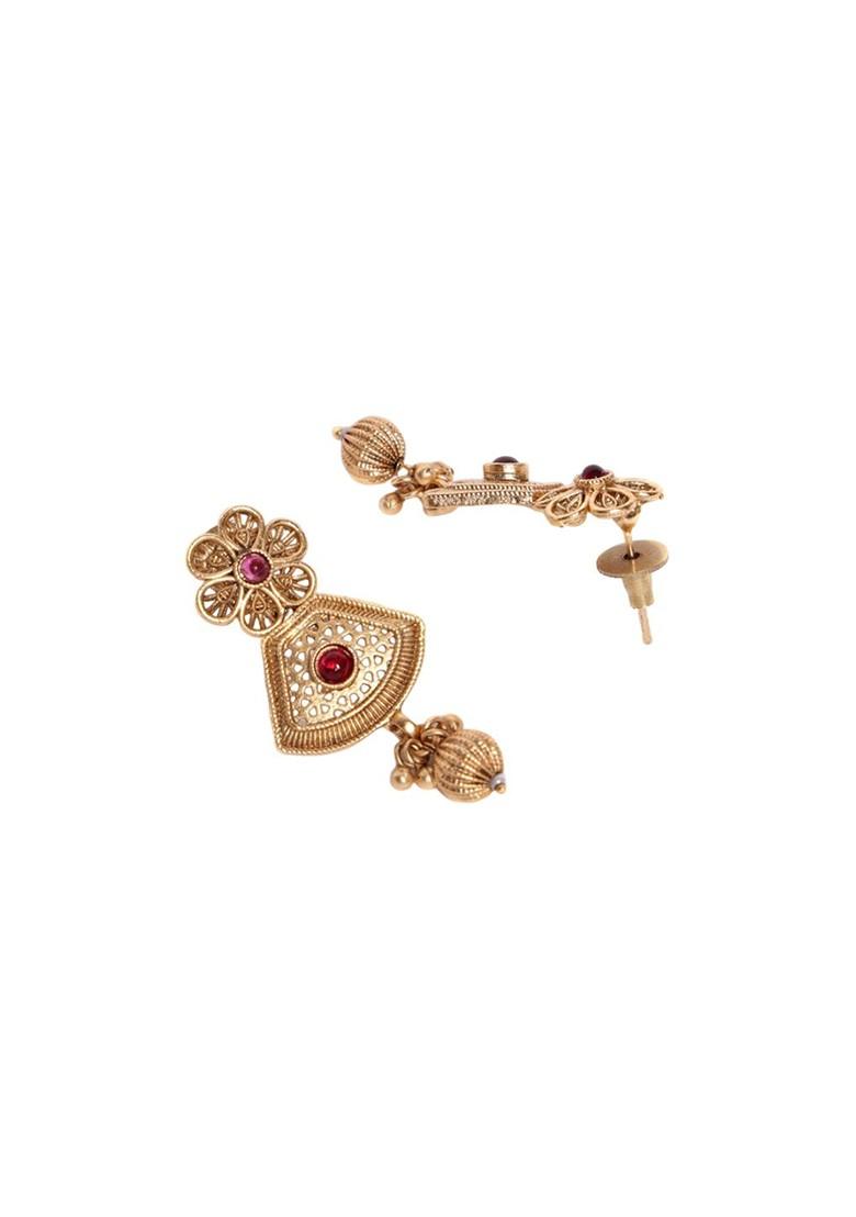 Gold Plated Stones Studded And Beaded Necklace And Earrings