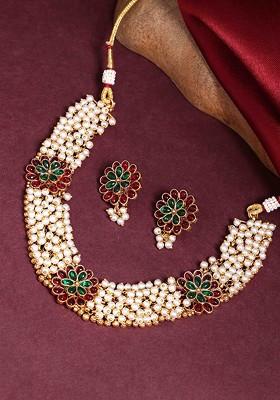 Gold Plated Stones Studded And Beaded Necklace And Earrings
