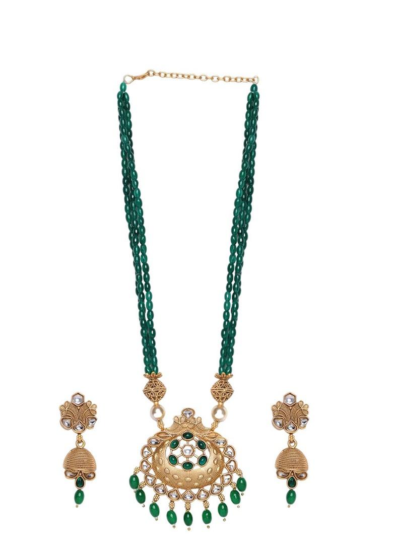 Gold Plated Kundan Stone Studded And Beaded Jewellery Set