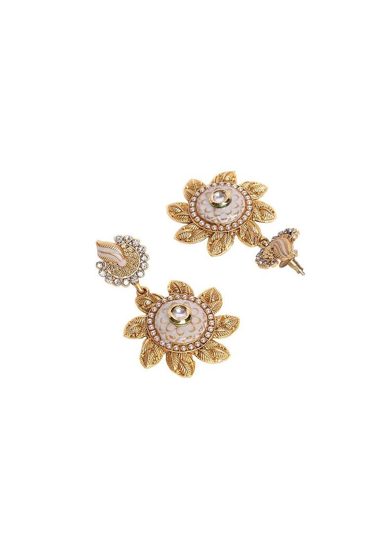 Gold Plated Cz Studded And Beaded Jewellery Set