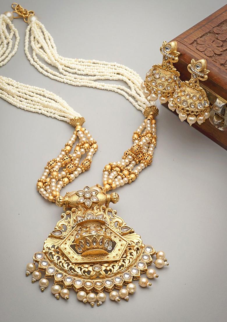 Gold Plated Stone Studded And Beaded Jewellery Set