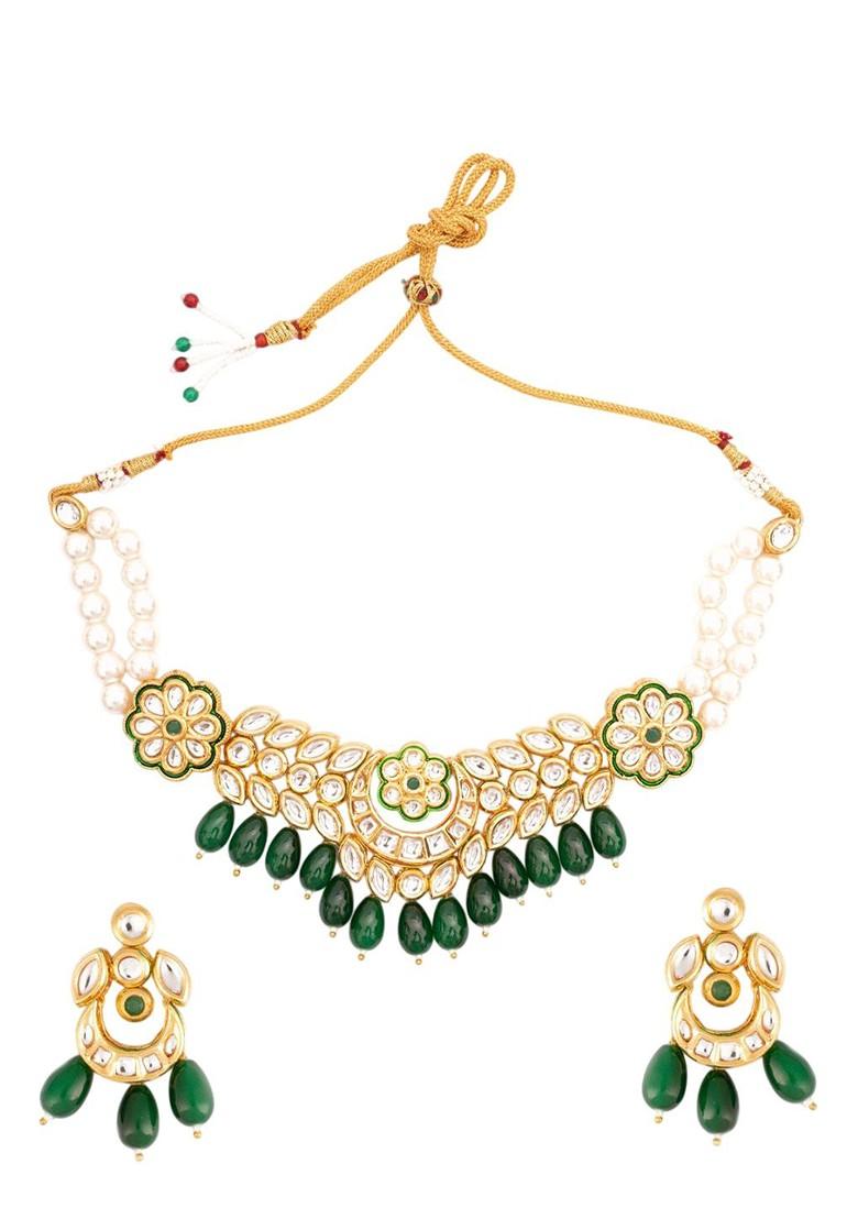 Gold Plated Kundan Stone Studded And Beaded Jewellery Set