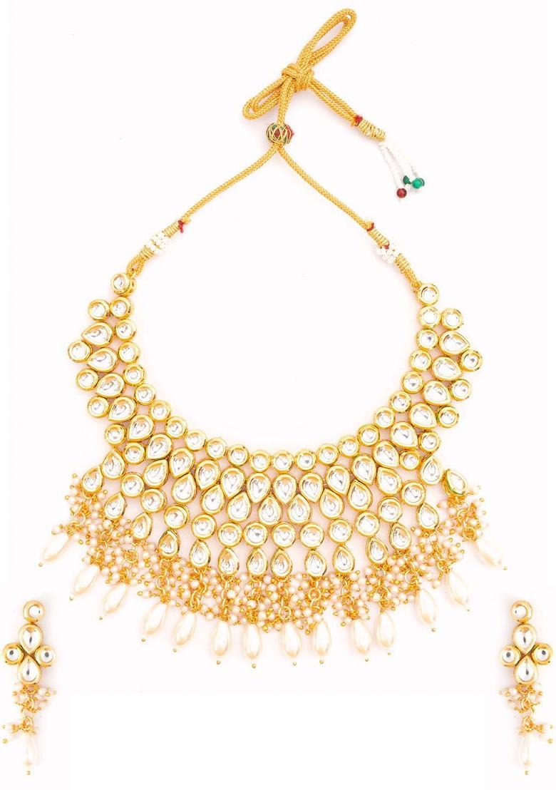 Gold Plated Kundan Stone Studded And Beaded Jewellery Set