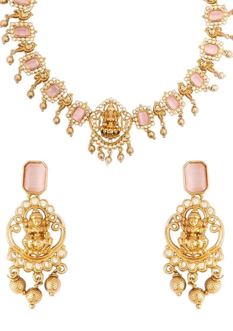 Gold Plated Kundan Stone Studded And Beaded Jewellery Set