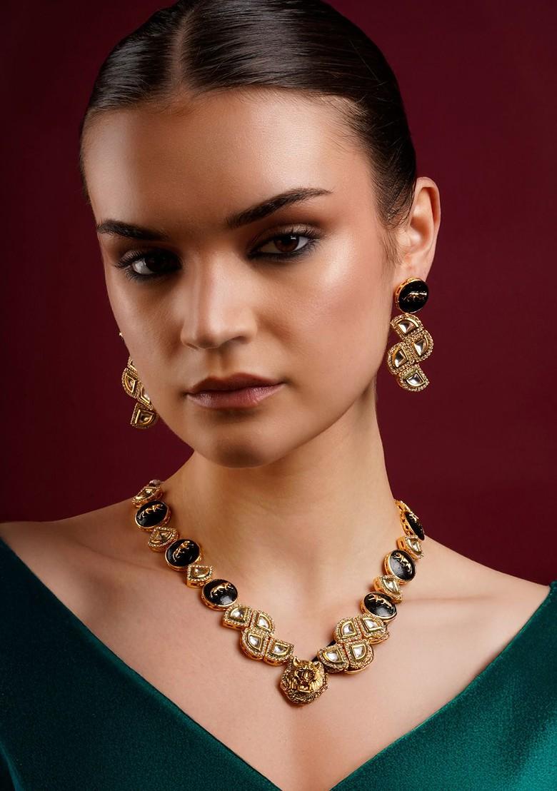 Gold Plated Kundan Stone Studded Jewellery Set