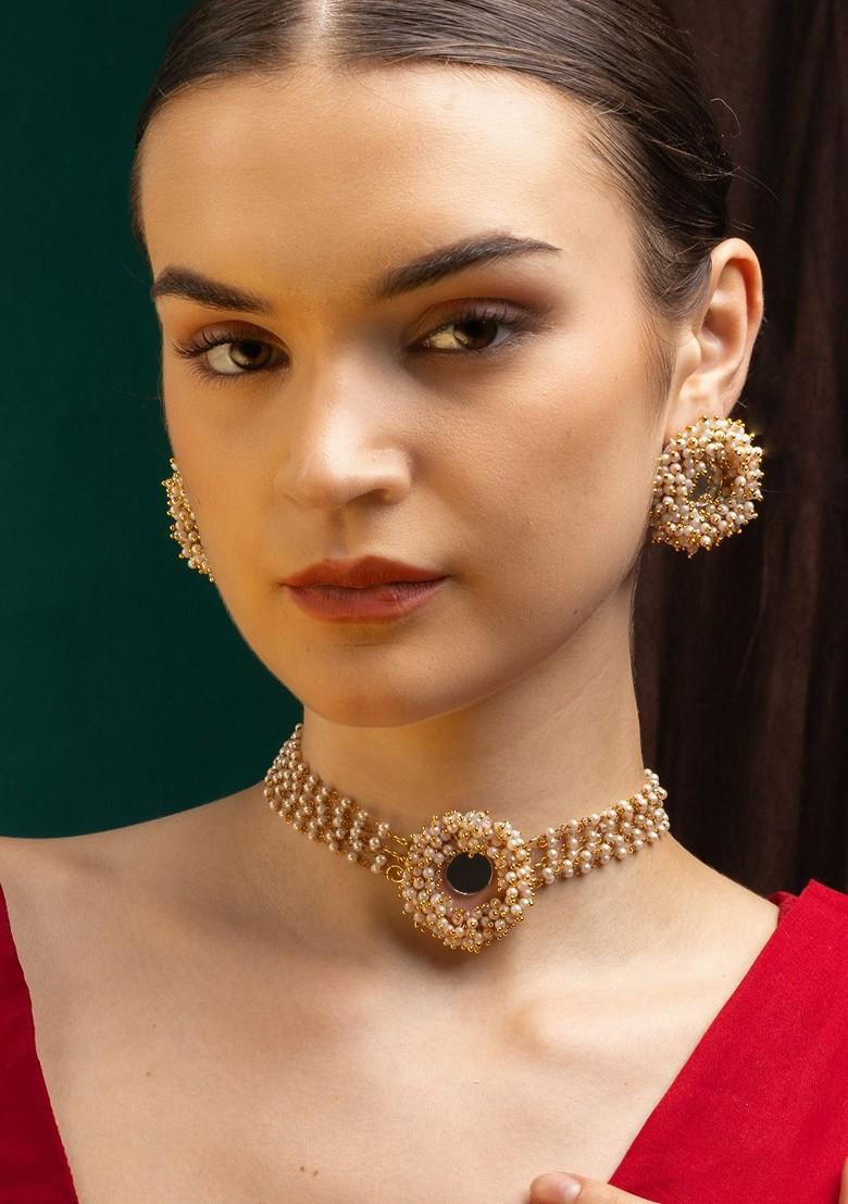 Gold Plated Stone Studded And Beaded Jewellery Set