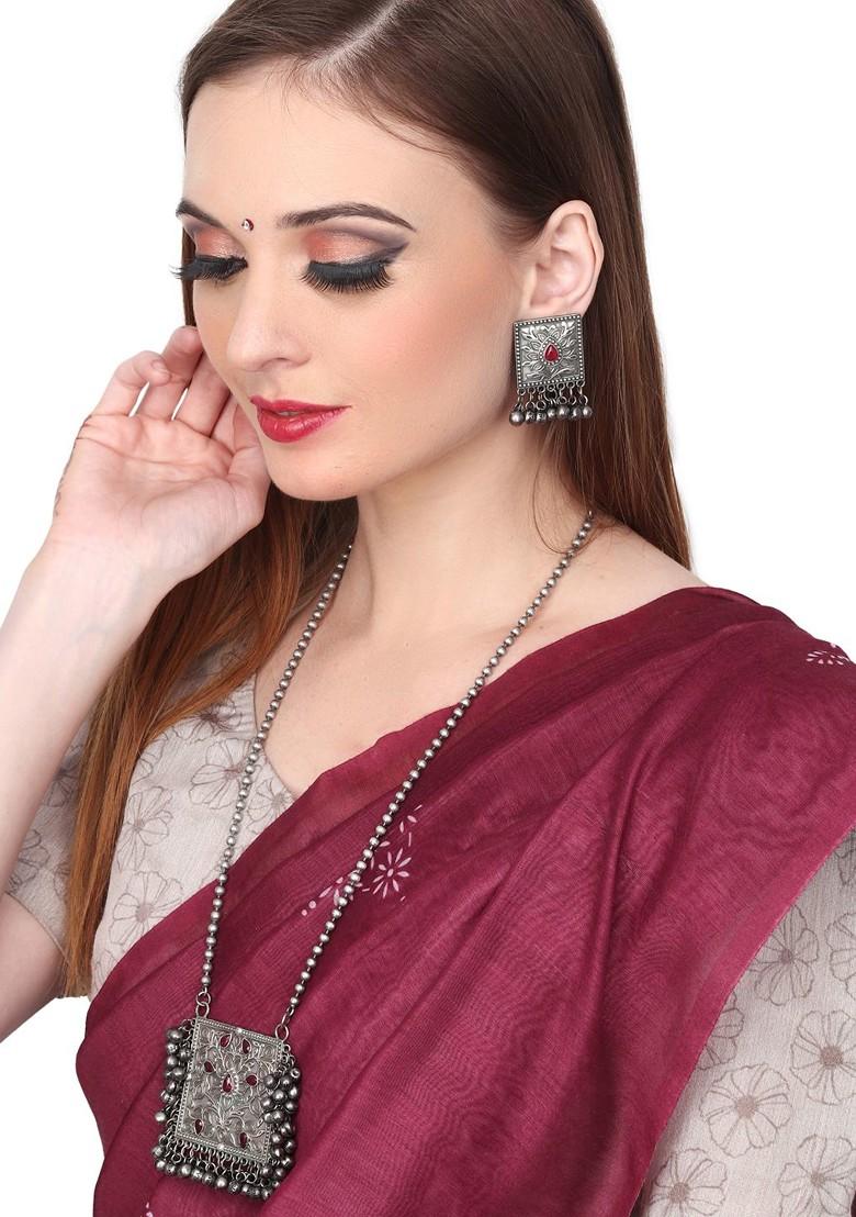 Oxidised Silver Plated Ad Studded Jewellery Set