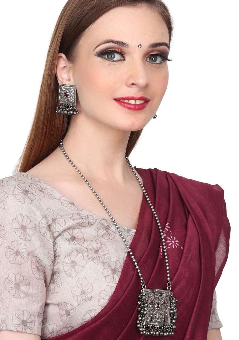 Oxidised Silver Plated Ad Studded Jewellery Set - Indya