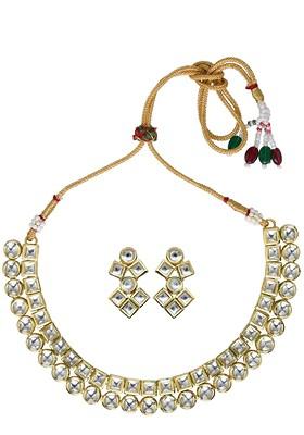 Gold Plated Kundan Stone Studded Jewellery Set