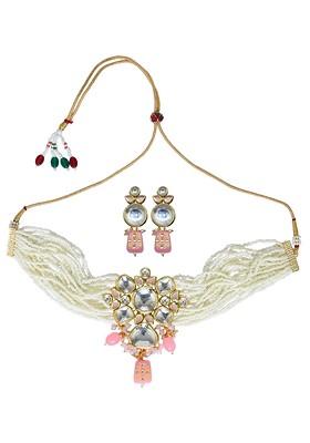 Gold Plated Stones Studded And Beaded Jewellery Set