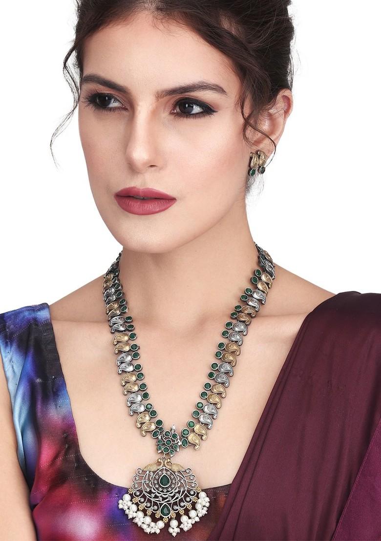 Gold Plated Ad And Quartzstone Studded And Beaded Jewellery Set