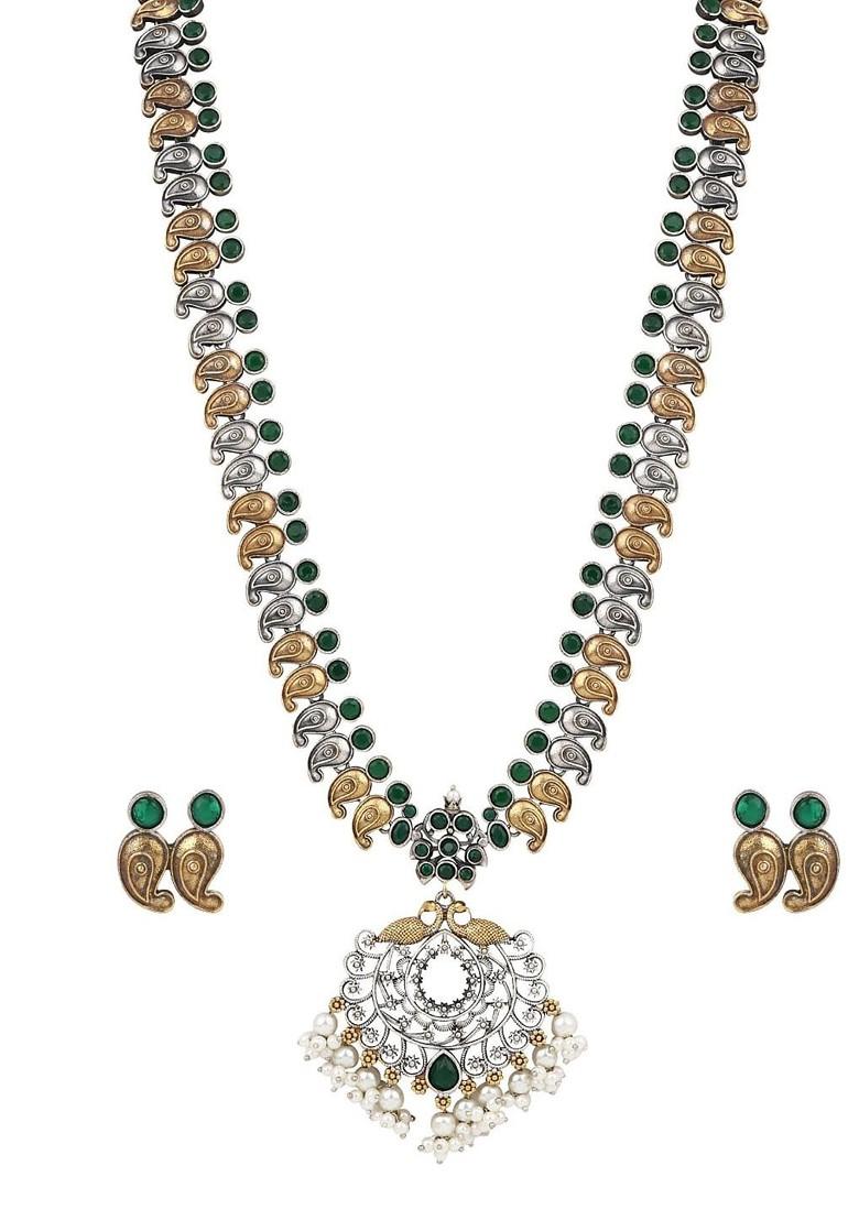 Gold Plated Ad And Quartzstone Studded And Beaded Jewellery Set