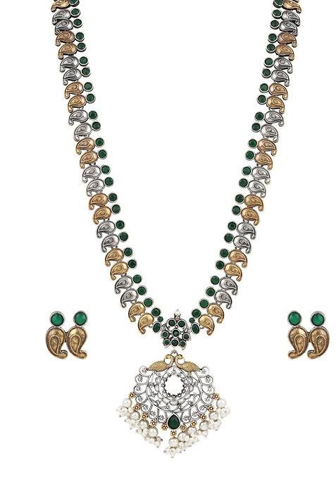 Gold Plated Ad And Quartzstone Studded And Beaded Jewellery Set