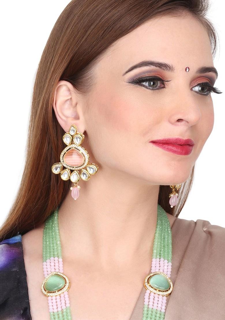 Gold Plated Kundan Studded And Beaded Necklace And Earrings