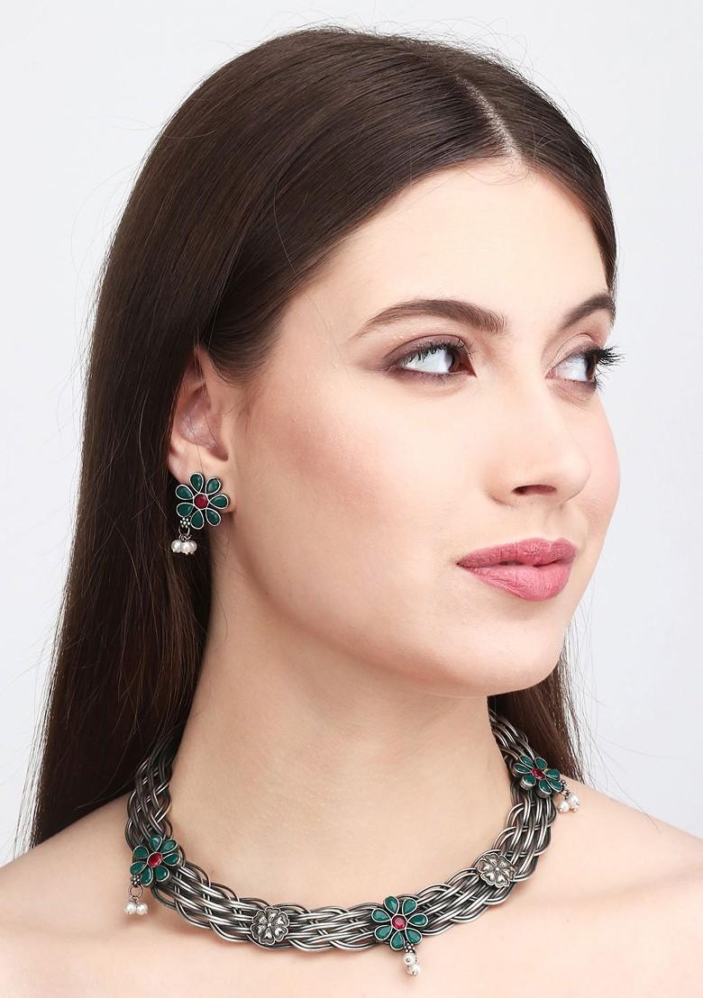 Silver Plated Stone Studded And Beaded Necklace And Earrings