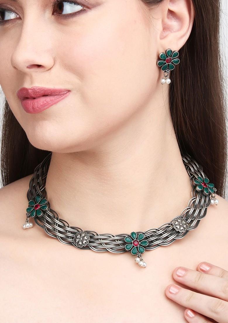 Silver Plated Stone Studded And Beaded Necklace And Earrings