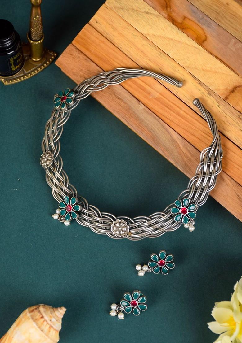 Silver Plated Stone Studded And Beaded Necklace And Earrings