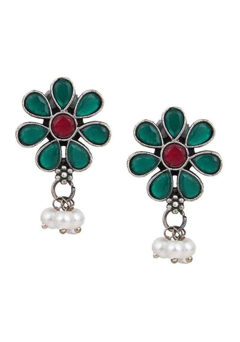 Silver Plated Stone Studded And Beaded Necklace And Earrings