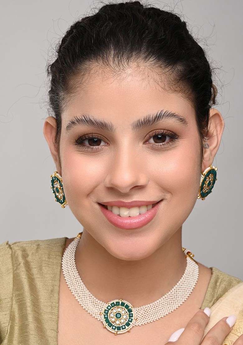 Gold Plated Kundan Studded And Beaded Jewellery Set - Indya