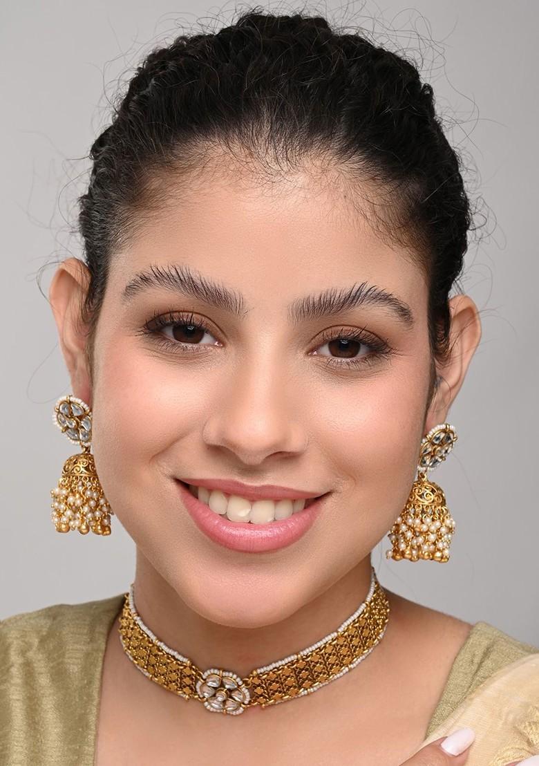 Gold Plated Kundan Studded And Beaded Jewellery Set
