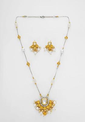 Silver Kundan Studded And Beaded Necklace And Earrings