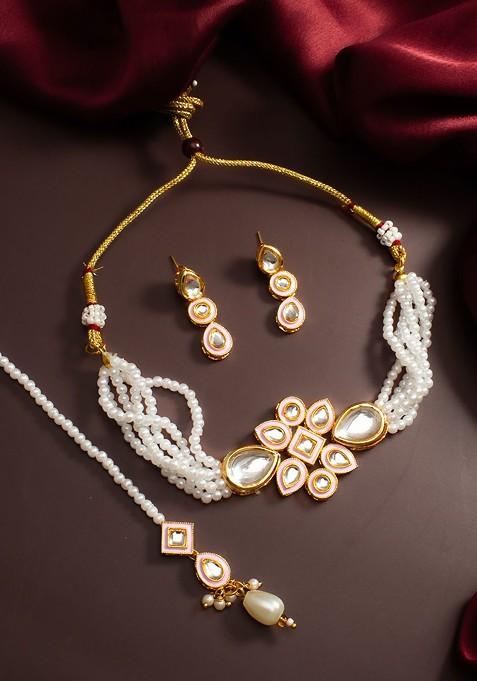 Gold Plated Kundan Stone Studded And Pearls Beaded Jewellery Set