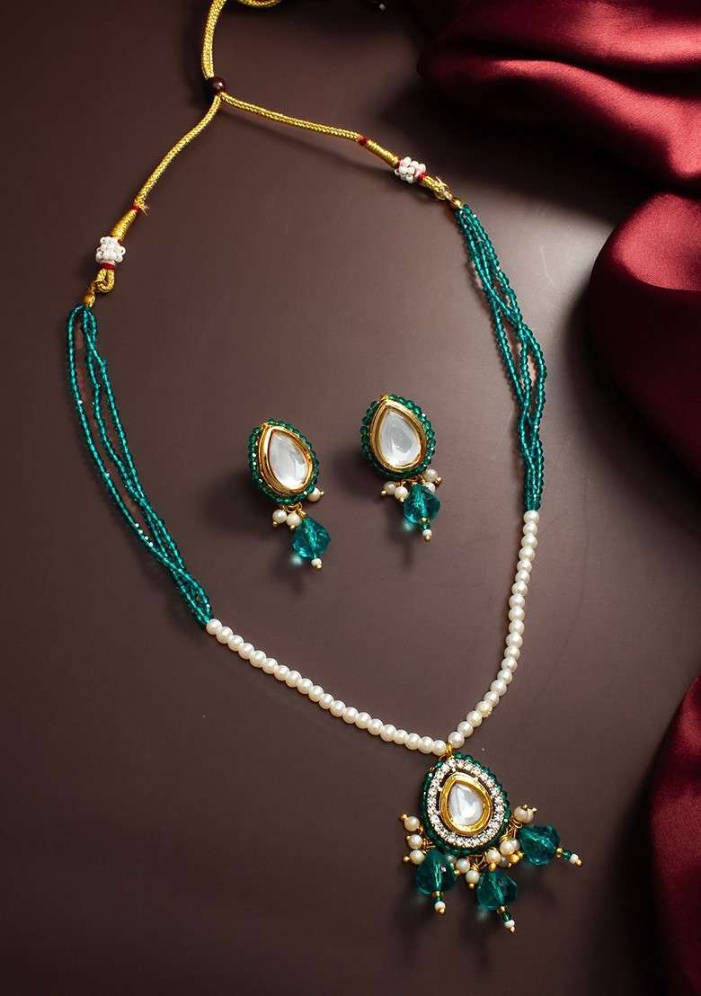 Gold Plated Kundan Studded And Pearl Beaded Jewellery Set - Indya