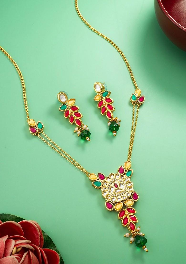 Gold Plated Kundan Studded And Beaded Necklace And Earrings