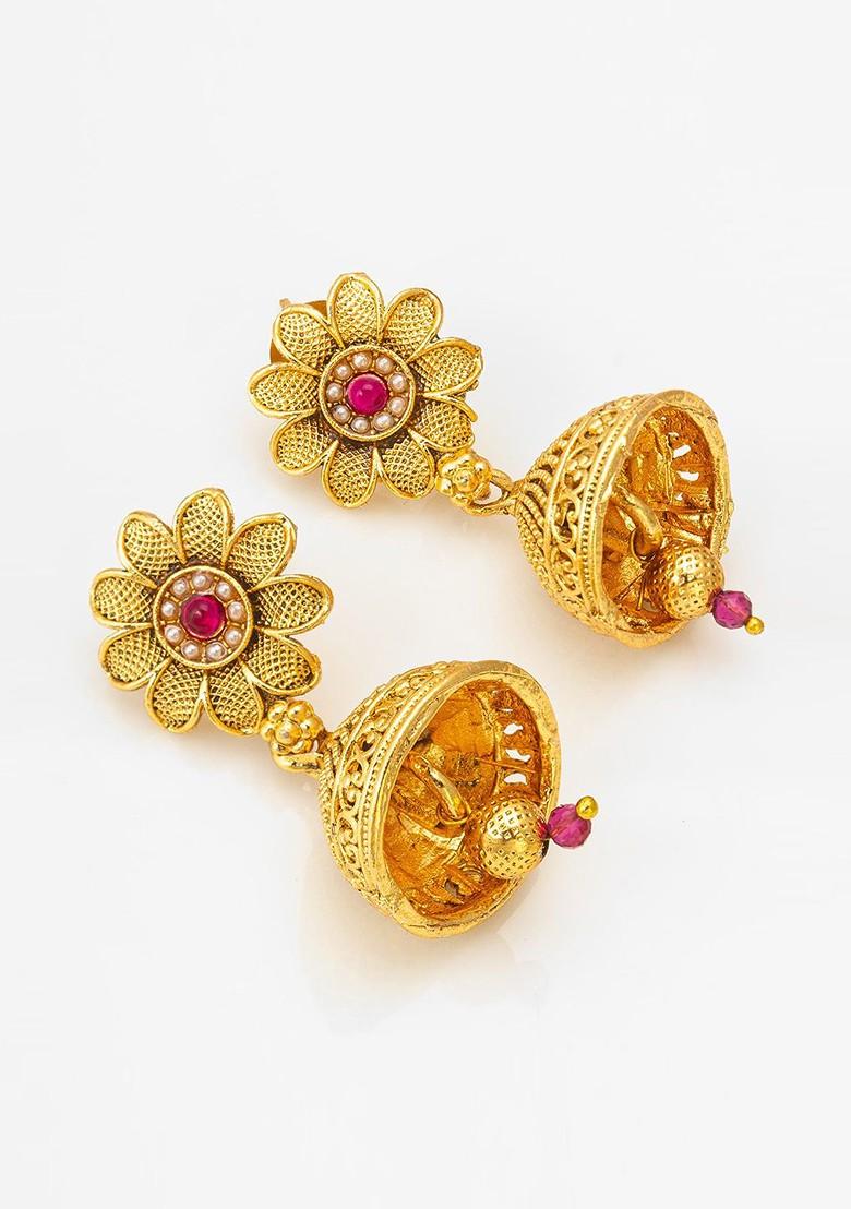 Gold Plated Kundan Studded And Pearl Beaded Jewellery Set