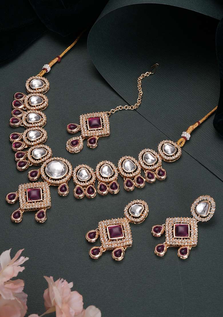 Maroon Gold Plated Pink Kundan Studded And Beaded Jewellery Set With Maangtikka - Indya