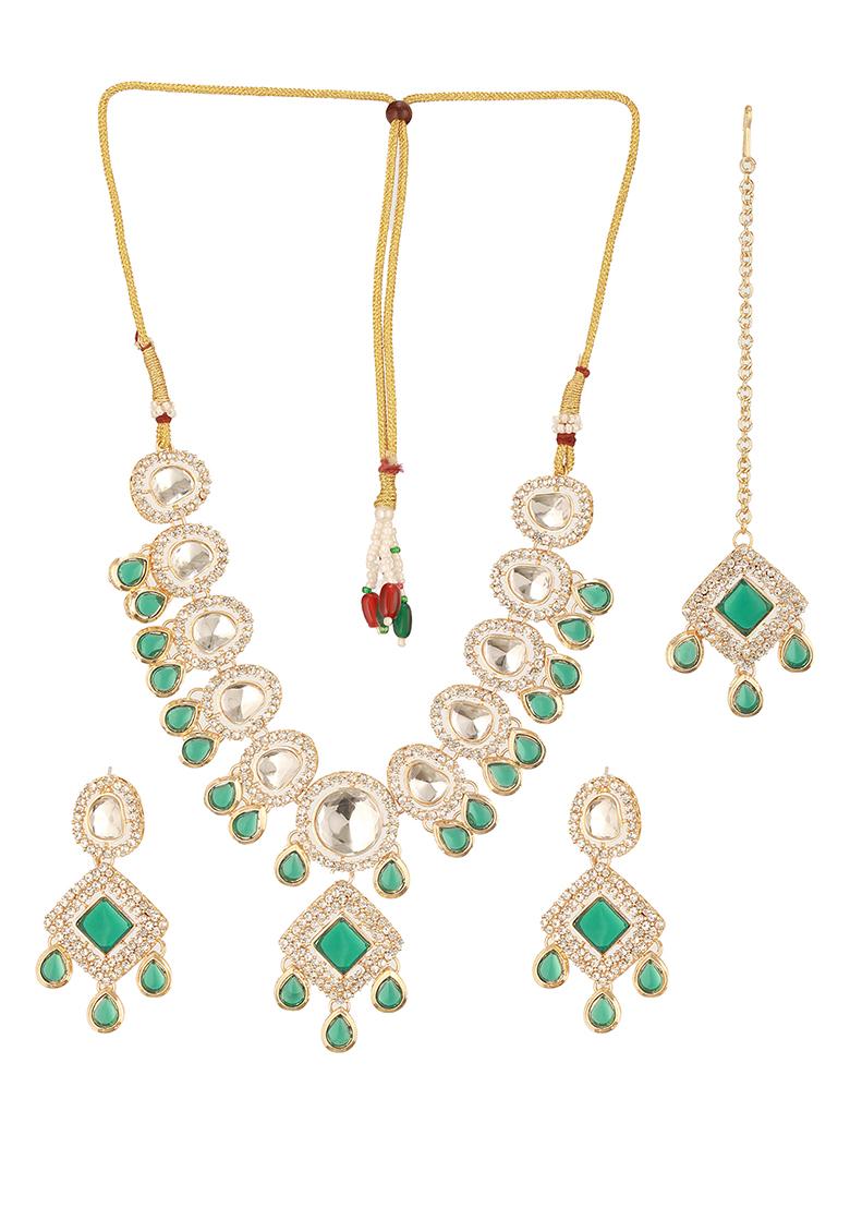 Green Gold Plated Green Kundan Studded And Beaded Jewellery Set With Maangtikka