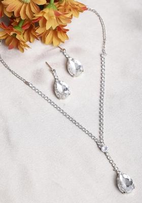 Ad White Single Drop Pendant Single Line Necklace For Women