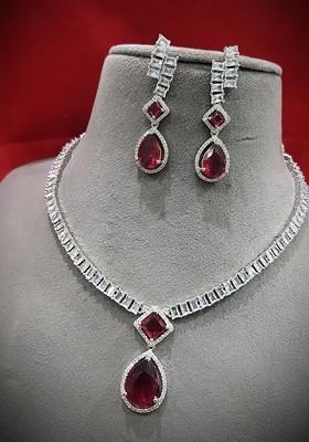 Red Silver Plated Ad Studded Jewellery Set