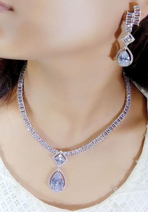 White Silver Plated American Diamond Elegant Jewellery Set