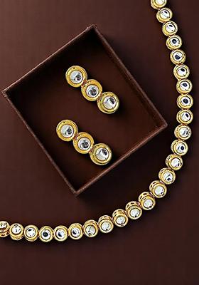 Gold Plated Round Kundan Studded Necklace Set