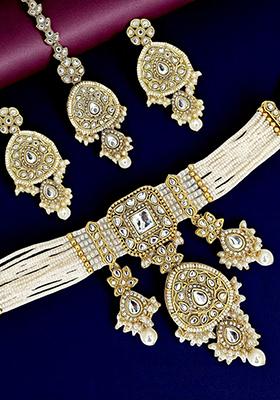 Gold Plated Kundan Studded Floral Choker Set
