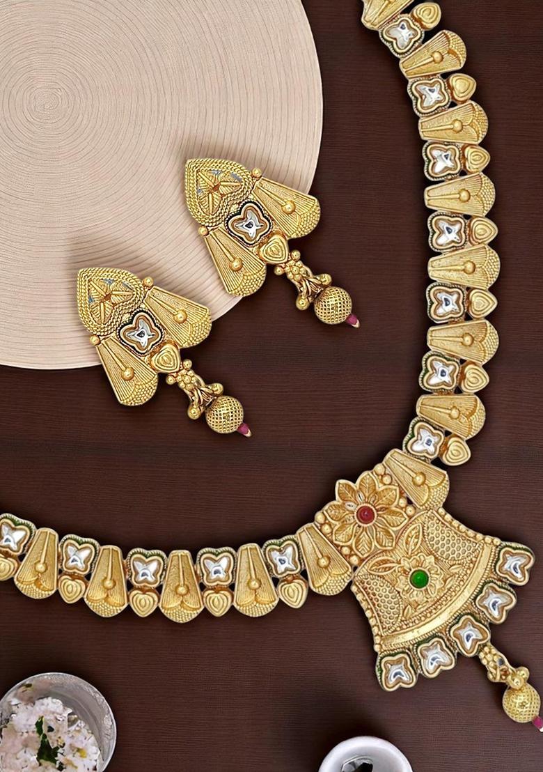 Gold Plated Rajwadi Matte Finish Necklace Set