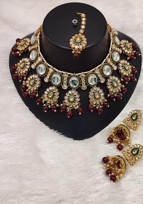 Alloy Gold Plated Maroon Kundan Choker Jewelery Set